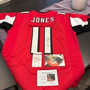 Julio Jones autographed jersey
